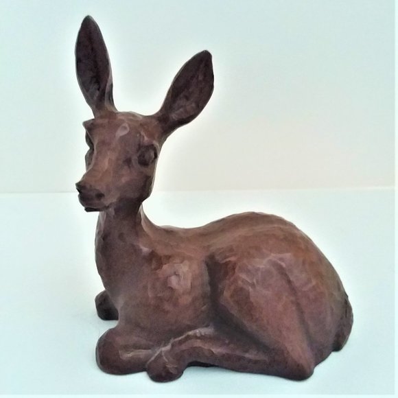 VTG Deer Red Mill made from Crushed Pecan Shells Figurine Signed Handcrafted USA - Picture 1 of 8